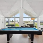5 Star In Holiday home *